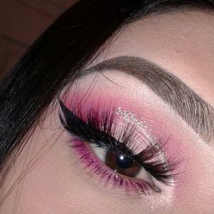 Meet your Posher, Manuela